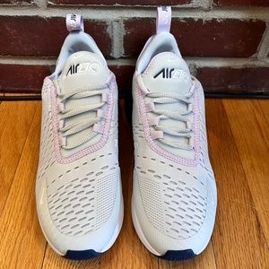 Nike Air Max 270 (GS) SZ 6 Youth